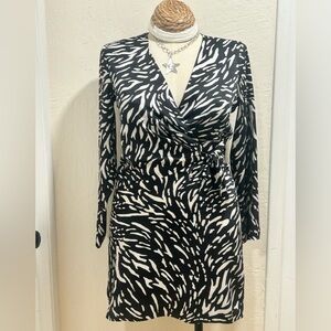 Donna Morgan Black & White Long Sleeve Wrap Dress